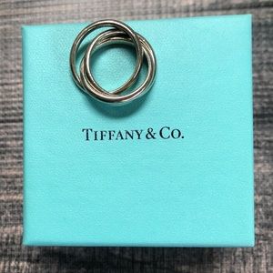 ****SOLD****Tiffany & Co Rolling Ring size 8